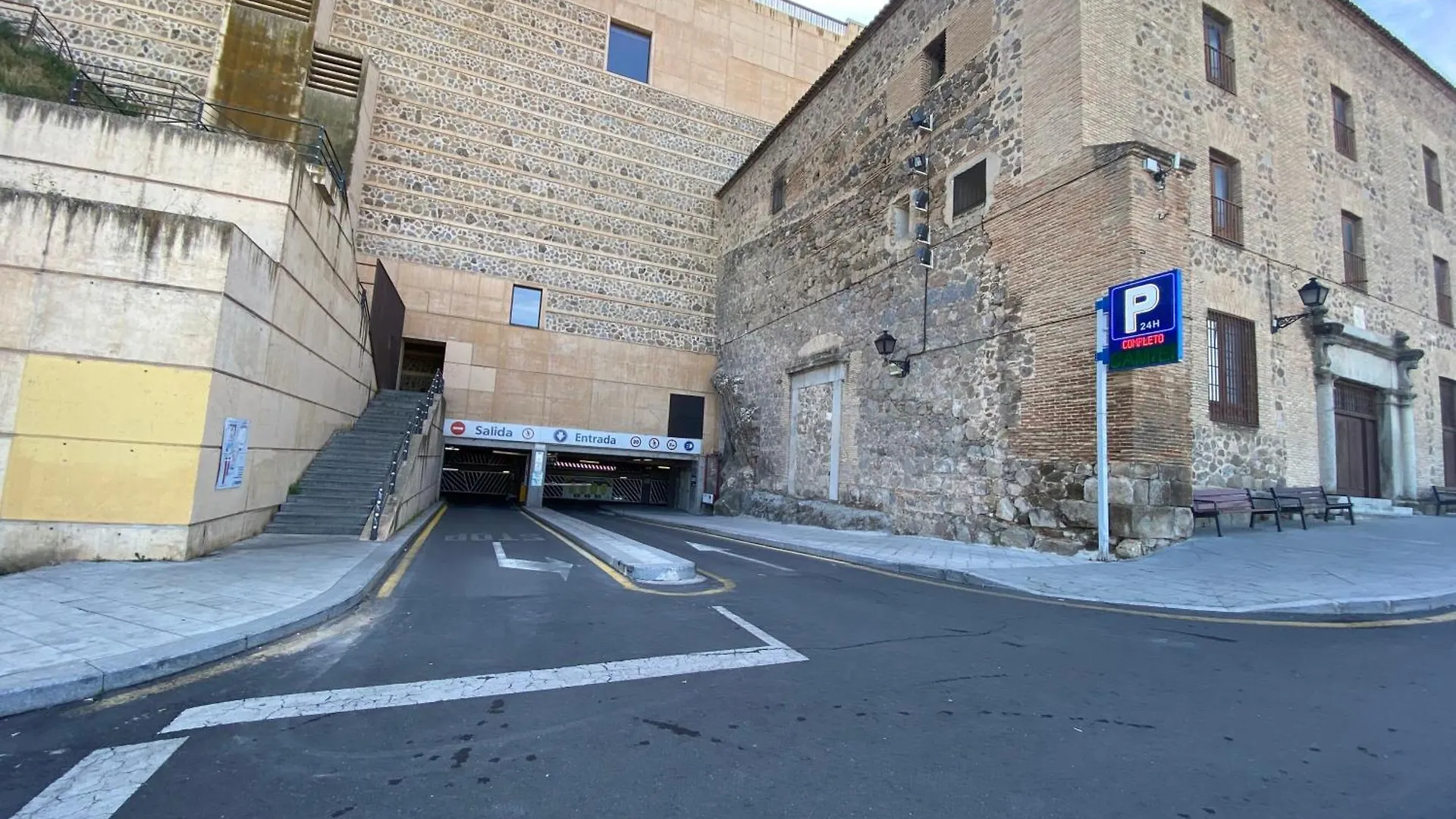 Don Quijote Apartment Toledo Spain